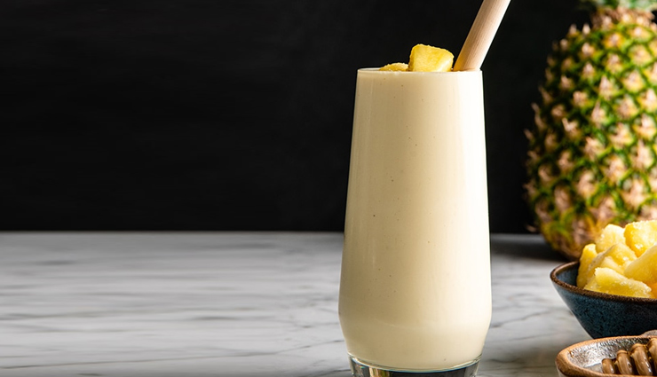 गर्मियों में बच्चो के लिए बनाये पाइनेप्पल स्मूदी #Recipe