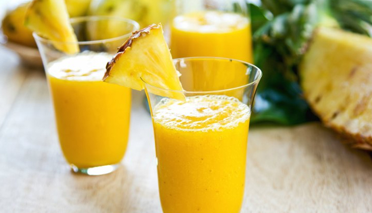 pineapple mango orange smoothie recipe,summer smoothie recipe,refreshing smoothie recipe,healthy smoothie recipe,pineapple mango smoothie,orange smoothie,mango smoothie,smoothie for hot summer days,tropical smoothie recipe,easy smoothie recipe