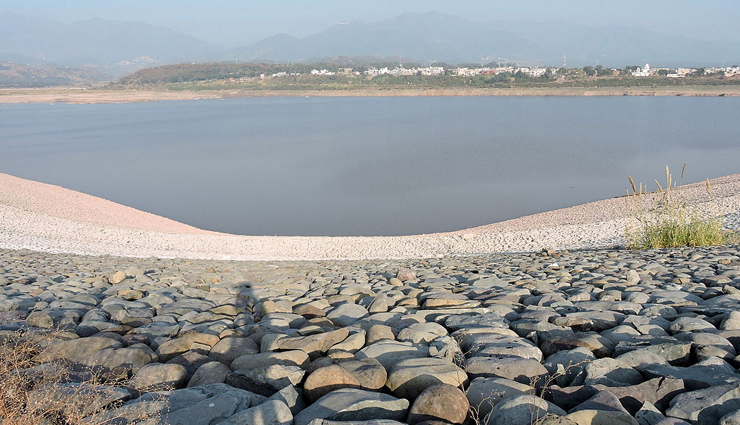 pinjor,holidays,travel,tourism