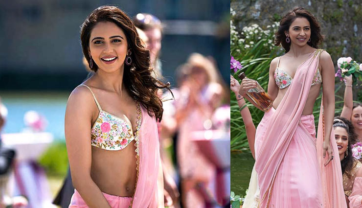 रकुल प्रीत का साड़ी लुक बनाएगा आपको सेक्सी, डालें एक नजर rakul preet,saree. rakul preet saree look. sexy rakul preet,fashion,fashion trends