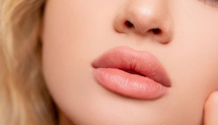 6 Effective Beauty Tips To Get Pink Lips at Home