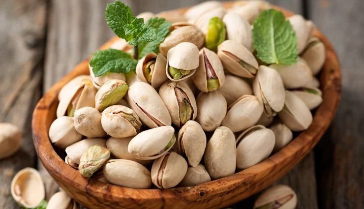 vitamin b6 benefits,health benefits of vitamin b6,vitamin b6 and its importance,food sources of vitamin b6,benefits of vitamin b6 for overall health,pyridoxine benefits for the body,vitamin b6-rich foods,essentiality of vitamin b6,vitamin b6 for energy metabolism,vitamin b6 and brain health