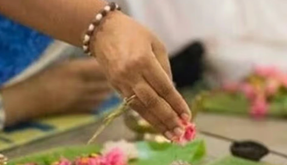 पितृपक्ष में भूलकर भी न करें इन चीज़ों का सेवन, नहीं तो लग सकता है पितृ दोष