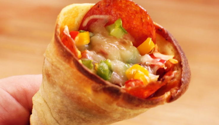 pizza cone,pizza cone recipe,homemade pizza cone,pizza cone ingredients,easy pizza cone recipe,diy pizza cone,cone-shaped pizza,pizza cone toppings,pizza cone crust,gourmet pizza cone