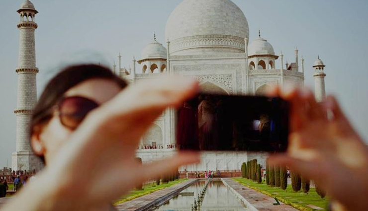 सेल्फी शौकीन लोगों के लिए परफेक्ट हैं भारत की ये डेस्टिनेशन्स, जरूर बनाए यहां घूमने का प्लान 