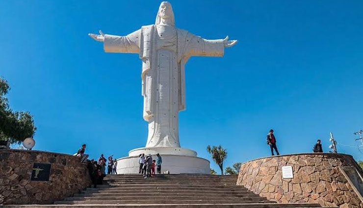 bolivia,places not to miss in bolivia,attractions of bolivia,travel tips