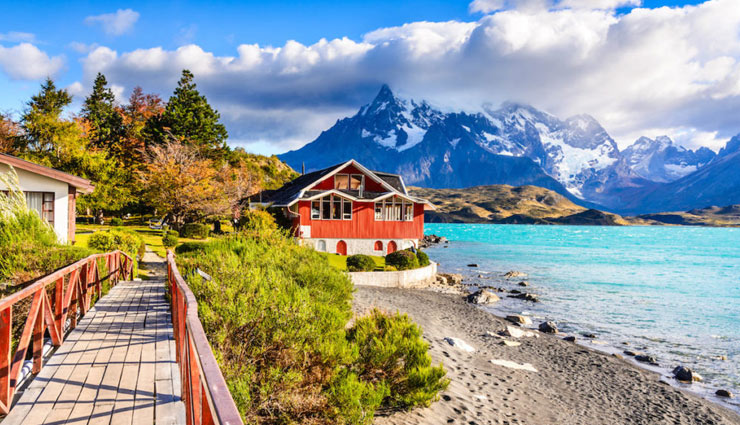 chile,attractions in chile,places to visit in chile,parque bicentenario,los dominicos village,la vega central market,santa lucia market,mercado central de santiago