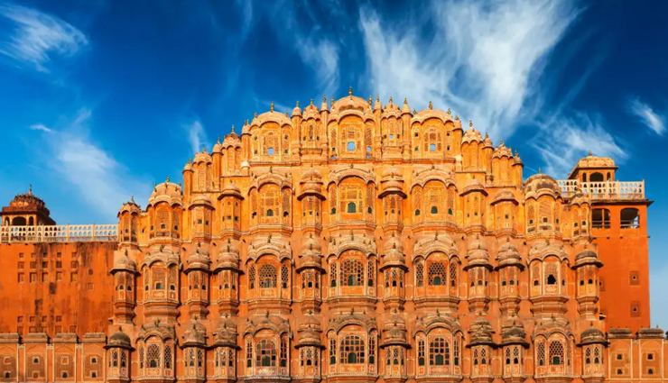 amber fort,sheesh mahal,birla mandir,Hawa Mahal,moti dungri temple,jantar mantar,places to visit in jaipur,jaipur,rajasthan,india
