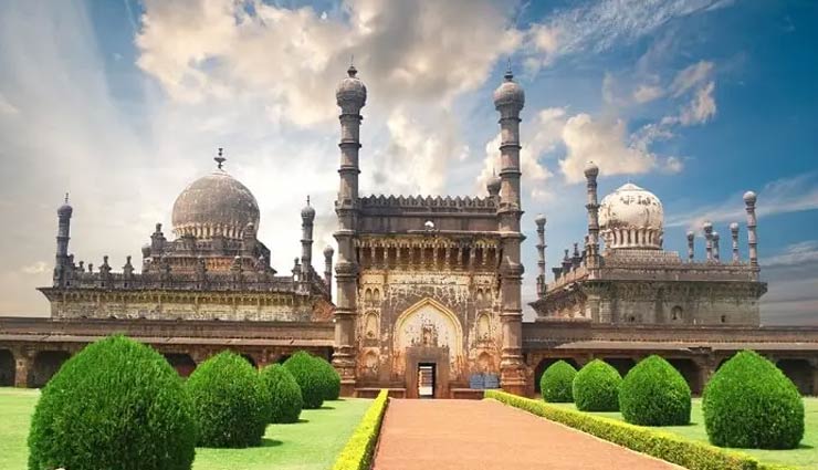 places to visit in karnataka,beautiful places in karnataka,karnataka,mysore,coorg,hampi,bandipur national park,jog falls