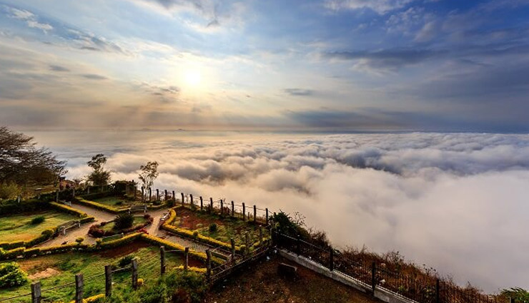 दोस्तों के साथ कर्नाटक की ये 6 जगह देगी जन्नत का सुकून 