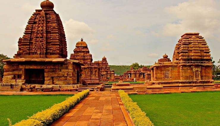5 Most Beautiful Places To Visit in Karnataka
