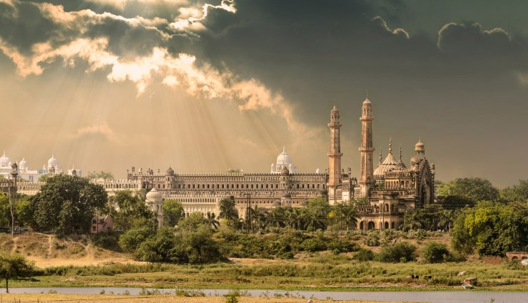 नवाबों के शहर लखनऊ की ये 7 बेहतरीन जगह दर्शाती है अपना इतिहास