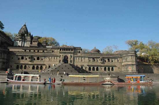 places to visit in madhya pradesh,madhya pradesh tourism,madhya pradesh