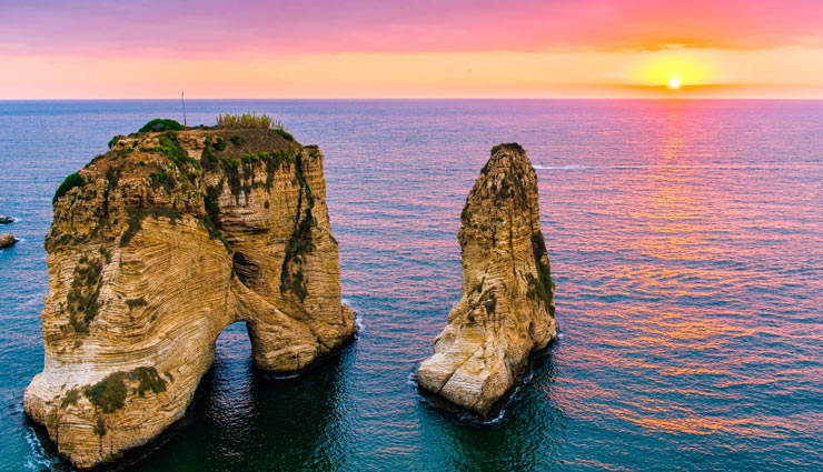 beautiful places,places to visit in middle east,middle east,the dead sea,the dome of the rock,erbil citadel,hegra,jeita grotto