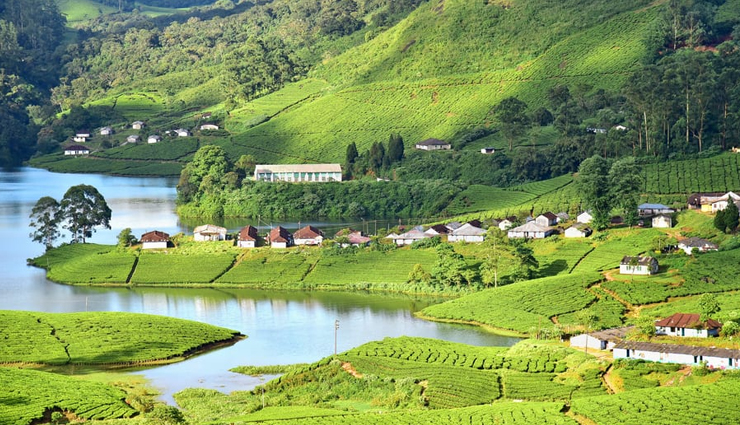 monsoon in india,places to visit in monsoon in india,india,coorg,karnataka,munnar,kerala,lonavala,maharashtra,darjeeling,shillong,meghalaya