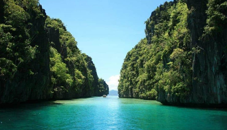 palawan,places near palawan,beautiful places to visit near palawan,port barto,long beach,olangoan falls,araceli,islands of balabac