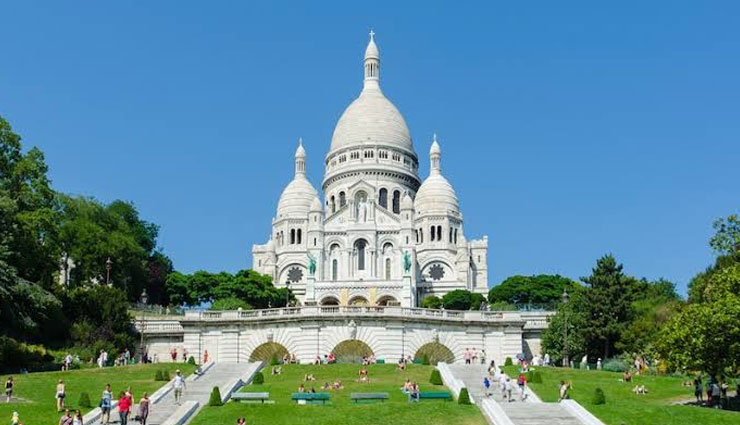 attractions to visit in paris,places in paris,paris,eiffel tower,arc de triomphe,paris tuileries garden,louvre museum,palais garnier