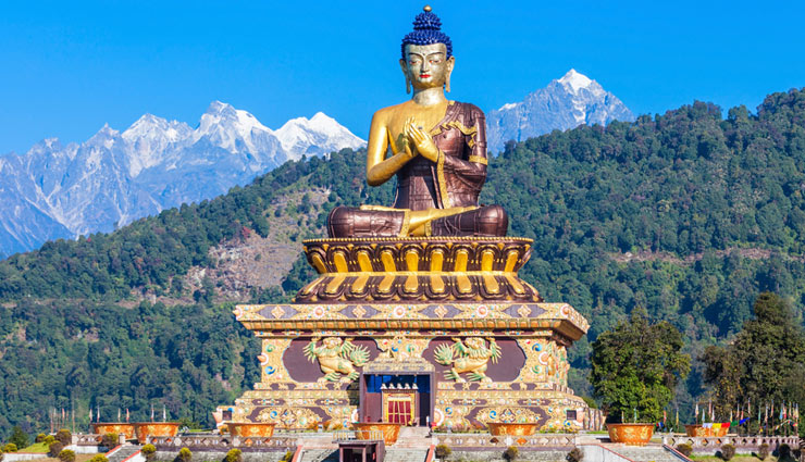 sikkim,places to visit in sikkim,gangtok,zuluk village,teesta river,nathula pass,namchi