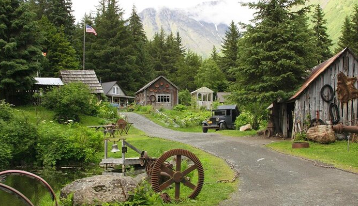 places in the us,places in the us for gold or gemstones,emerald hollow mine,north carolina,marshall gold discovery state historic park,california,mount antero,colorado,randall glen mine,north carolina,crow creek gold mine,alaska,crater of diamonds state park,arkansas