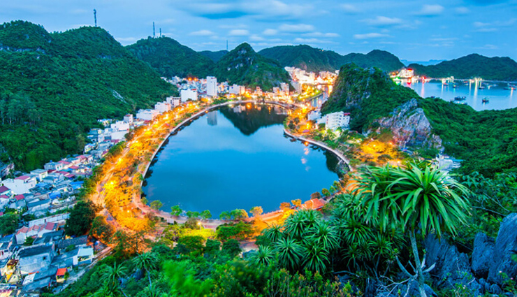 vietnam,places to visit in vietnam,family places in vietnam,hoi an,danang,phu quoc,mui ne,halong bay