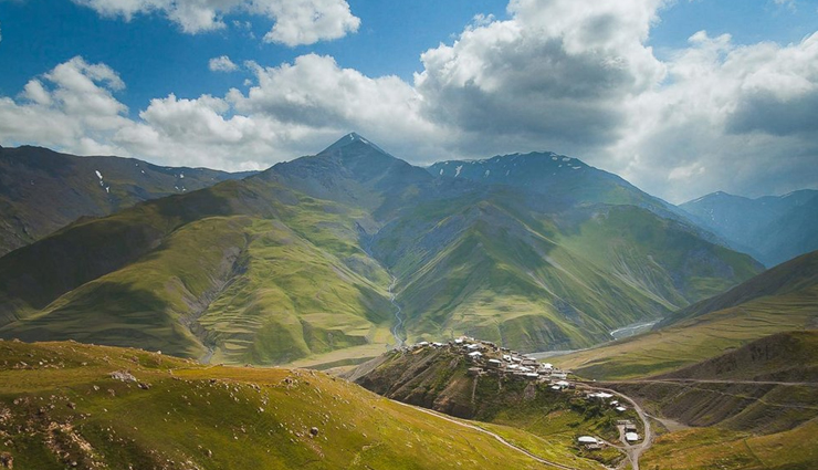places to visit in azerbaijan,azerbaijan,baku,ganja,quba,the mountain villages,sheki