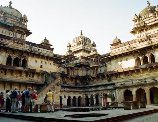 Traveling Solo? Here are 6 Places to Explore This Time in India