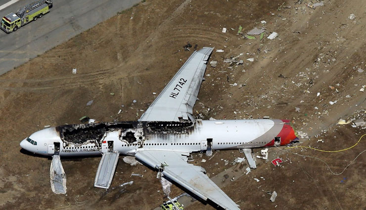 Ukrainian plane carrying 180 passengers crashes near Tehran