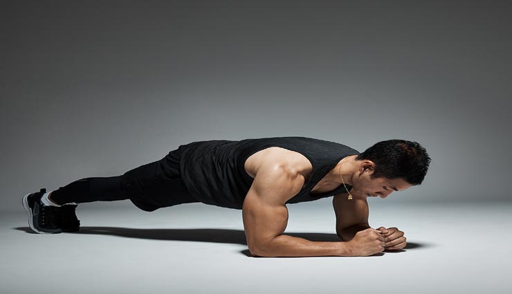 आपके मोटापे को दूर भगाएगी एक अकेली प्लैंक एक्सरसाइज, जानें इसका तरीका और फायदे Health tips,health tips in hindi,plank exercise,plank exercise method,plank exercise benefits