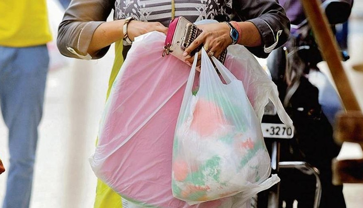 Retail shop owners in Mumbai claim they’re exempted from the plastic ban