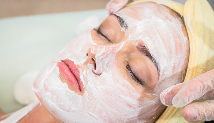 facials,facials for old age,skin tightining tips,nonsurgical facials,facials for aging glow,oxygen facials,for ultrasensitive skin,facials for sensitive skin,sandalwood facial,acai berry facial,platinum facials,vitamin c facial,icecube facials,gold facials,beauty,beauty tips