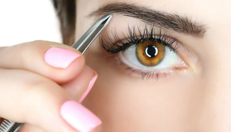 method to pluck eyebrows,eyebrow care tips,beauty tips,makeup tips