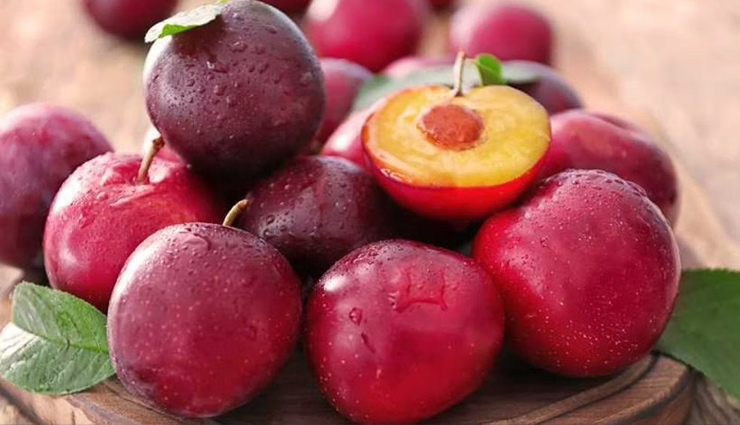 fruits for monsoon diet,must-include fruits for rainy season,monsoon fruits for health,best fruits to eat during the monsoon,healthy fruits for rainy weather,hydrating fruits for monsoon,immunity-boosting fruits for the rainy season,nutritious fruits for monsoon diet,monsoon fruit selection for wellness,benefits of including fruits in your rainy season diet