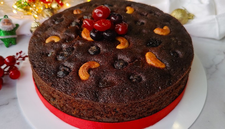 plum cake recipe,christmas plum cake,traditional plum cake recipe,easy christmas cake recipe,how to make plum cake,fruit and nut cake,festive cake recipe,homemade plum cake,christmas dessert ideas,plum cake baking tips