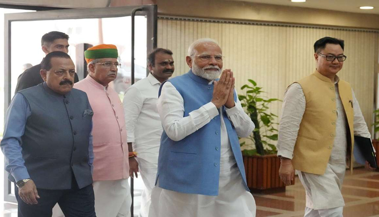 एक चाय वाला तीसरी बार देश का PM बना, इसे पचा नहीं पा रहा गाँधी परिवार: मोदी