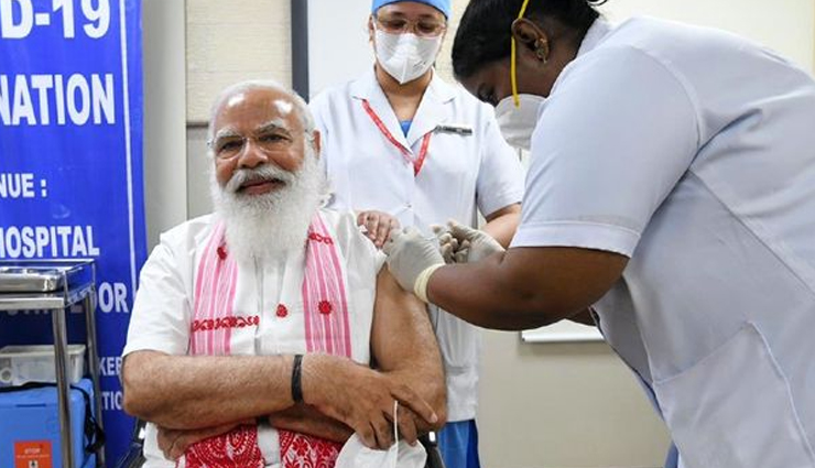 प्रधानमंत्री नरेंद्र मोदी ने दिल्ली AIIMS में लगवाई कोरोना वैक्सीन, सभी लोगों से की ये अपील 