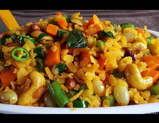 Poha Pulao For Dinner To Beat Monday Blues