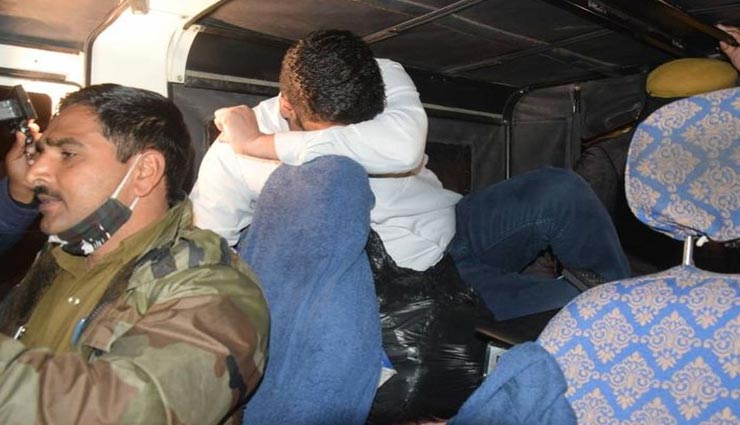 अजमेर : पुलिस ने की ऑनलाइन ठगी के मामले में कॉल सेन्टर पर रेड, पूछताछ जारी