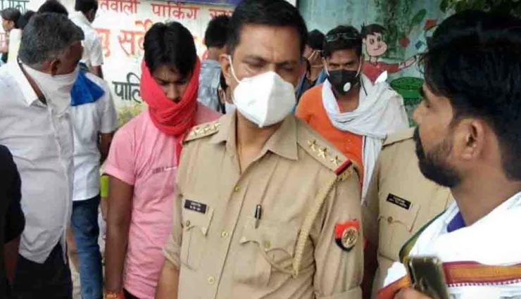 news,latest news,suicide,police harassment,uttar pradesh news