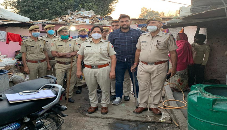 जयपुर : सुबह 4 बजे पुलिस ने की ताबड़तोड़ छापेमारी, चेन स्नेचिंग में पकड़े गए 40 से ज्यादा संदिग्ध