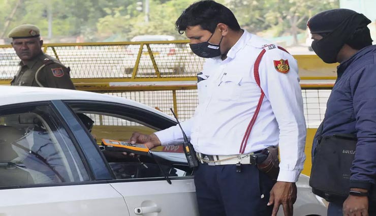 उत्तरप्रदेश : कोरोना आपदा में पुलिस ने भरा सरकारी खजाना, जुर्माने से वसूले 175 करोड़