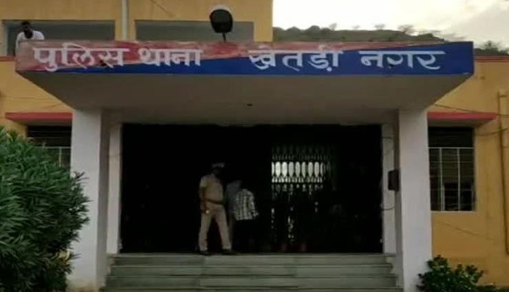 झुंझुनूं : 3 दिन से लापता हैं नाबालिग, लगाने गई थी सहेली के मेहंदी तब से नहीं लौटी 