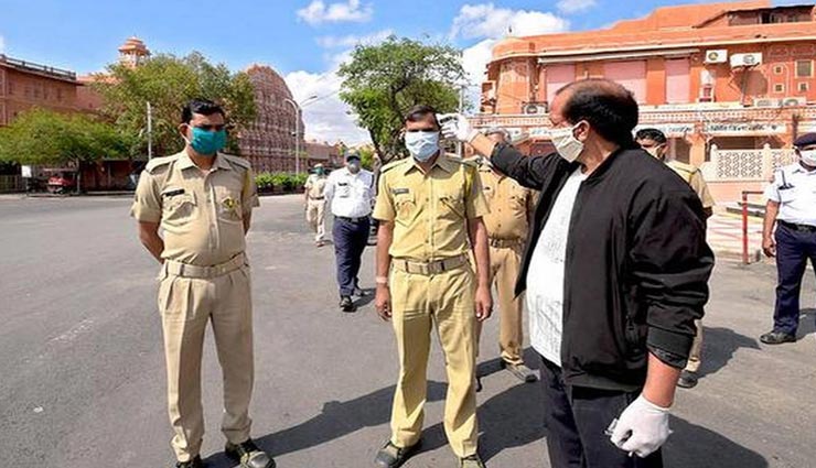 जयपुर : जुर्माने में बदल रही पुलिस की सख्ती, 2944 लोगों से वसूले 4 लाख 68 हजार रुपए 