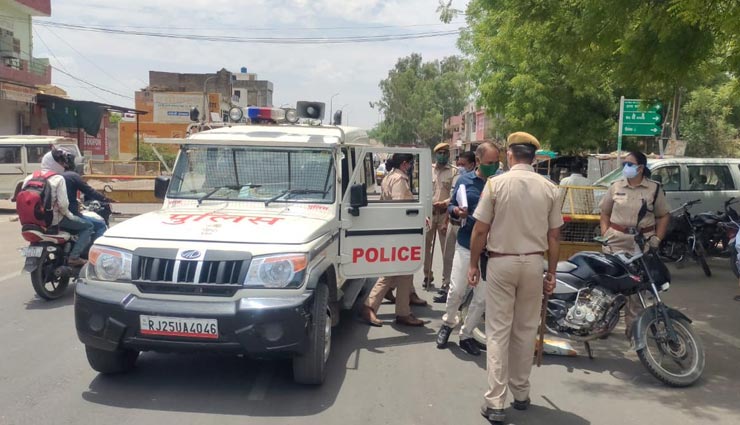 सवाई माधोपुर : दिखी प्रशासन की सख्ती, 2137 वाहन सीज कर काटा 15 लाख रूपए का चालान