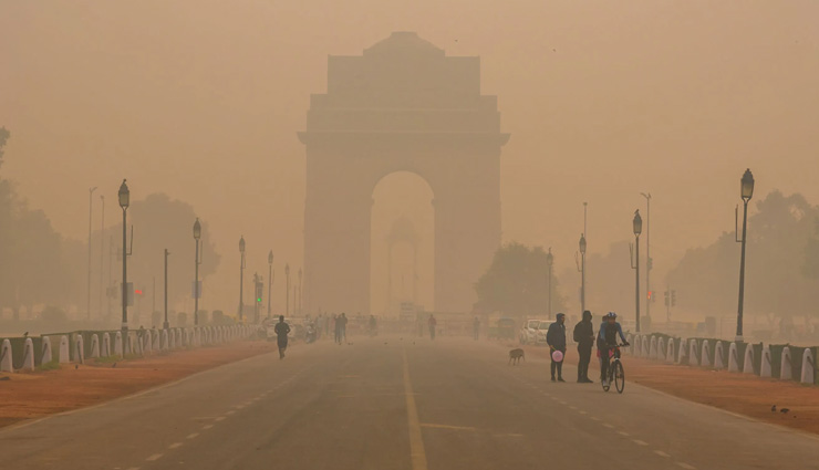 दिल्ली की आबोहवा हो गई खतरनाक, AQI 550 पार, अभी और बढ़ेगा प्रदूषण
