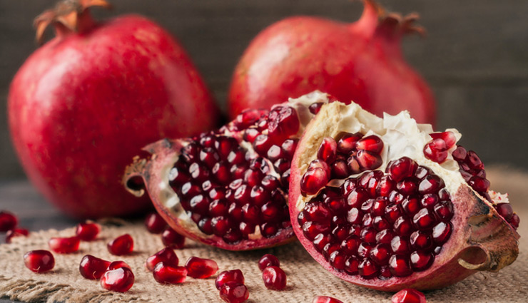 5 Amazing Benefits of Pomegranate Peel for Skin and Body
