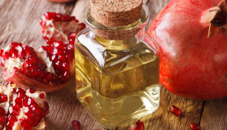 anti-aging oils,oils for younger-looking skin,essential oils for skin,natural oils for anti-aging,youthful skin oils,oils for skin rejuvenation,skin-nourishing oils,face oils for aging skin,top oils for younger skin,oils for healthy and glowing skin