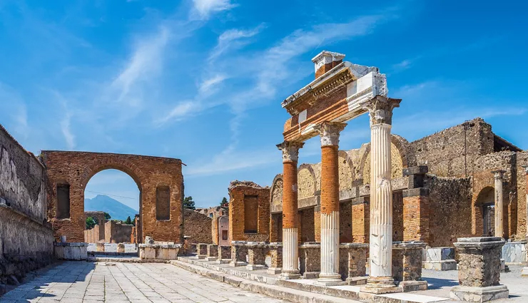 italy tourist attractions,top places to visit in italy,best tourist spots in italy,italy travel destinations,must-see places in italy,famous landmarks in italy,italy bucket list destinations,top tourist attractions in italy,unmissable sights in italy,tourist hotspots in italy