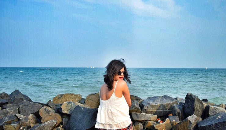 पुडुच्चेरी में दिखाई देती हैं फ्रेंच संस्कृति की झलक, जानने के लिए करें इन जगहों की सैर 
 
