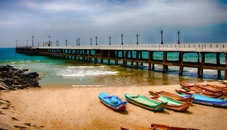 romantic destinations,south india tourism,honeymoon destinations,beaches in south india,hill stations in south india,backwaters in south india,couple getaways,romantic escapes,nature romance,romantic staycations,luxury getaways,coastal retreats,serene destinations,relaxing vacations,romantic activities