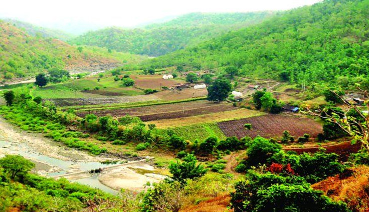 ponmudi in kerla,kerala tour,kerala tourism,india,travel,holiday destination,holidays